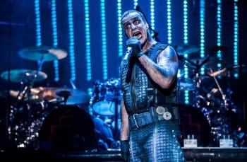 Of met de bus naar Rammstein in Oostende